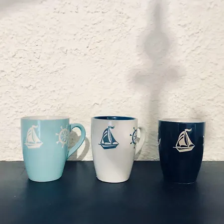 Blue Marine Apartment *